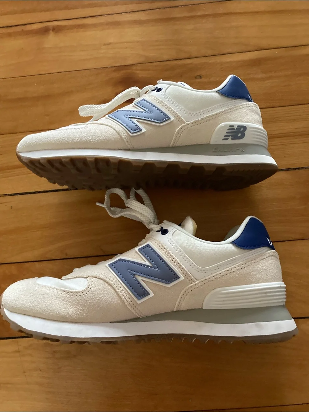 New Balance 574, size 6.5